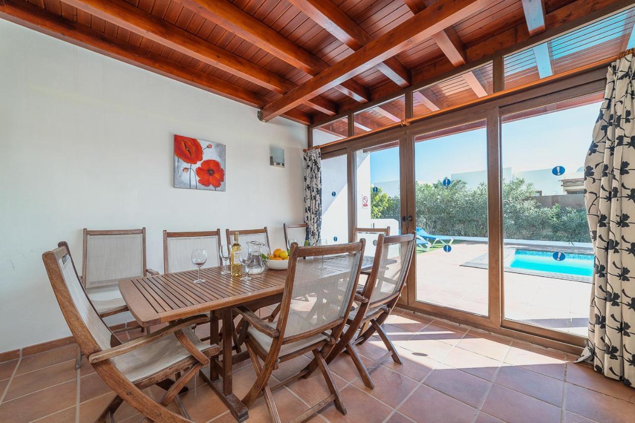 Villa Alegria Playa Blanca  Ngoại thất bức ảnh